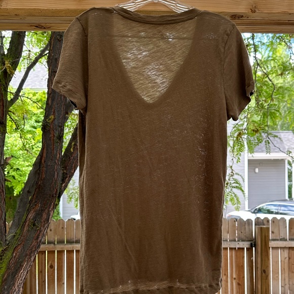 J. Crew Khaki Green V Neck Vintage Cotton Tee 100% Cotton Medium - Picture 7 of 13